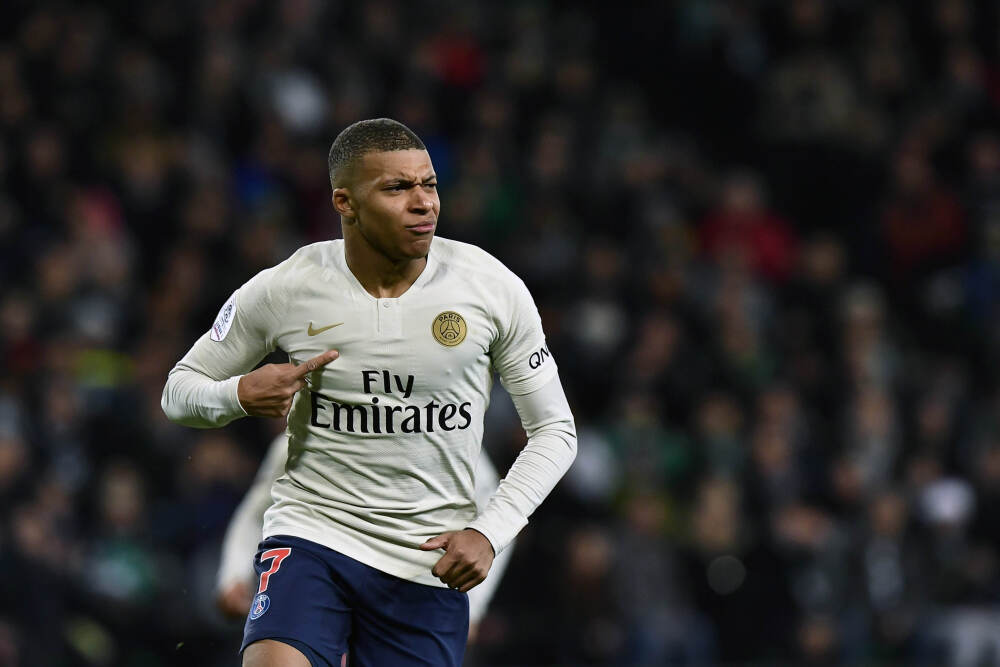 仅排英超第18！电讯报：西汉姆希望在冬窗引援，但是受财政限制